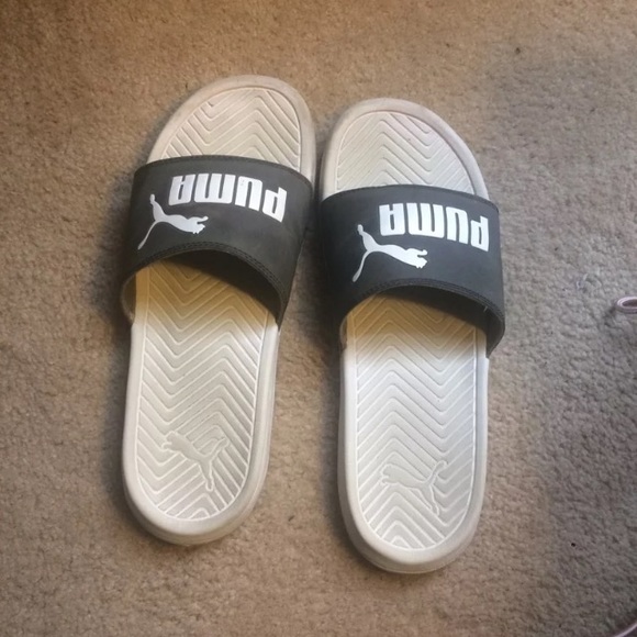 puma slides holographic